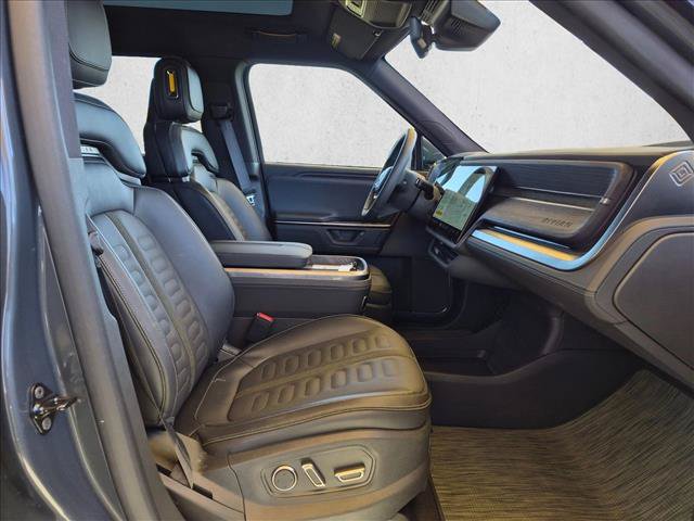 Used 2025 Rivian R1T Adventure AWD/4WD image 22