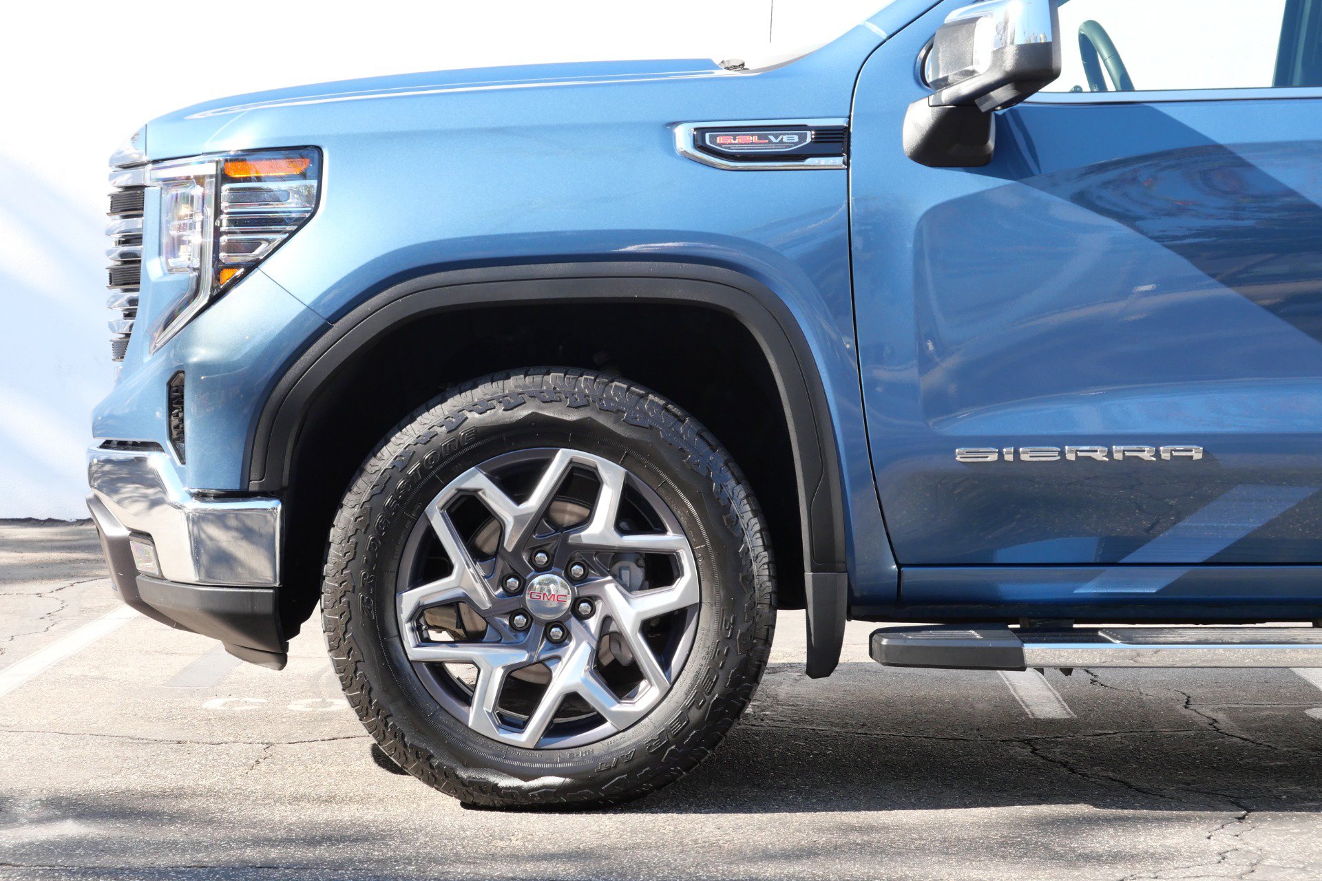 Used 2024 GMC Sierra 1500 SLT w/ SLT Premium Package AWD/4WD image 52