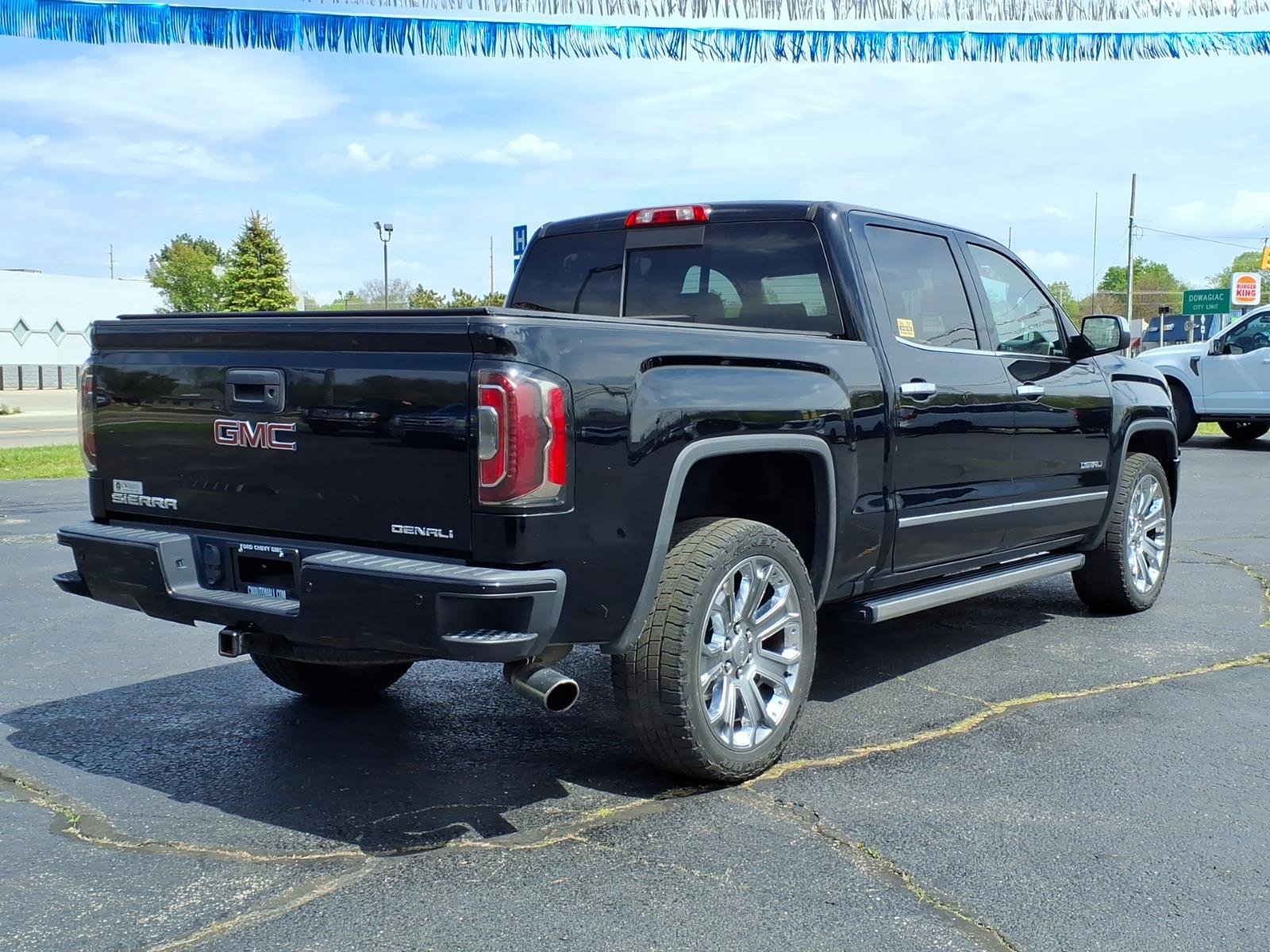 Used 2018 GMC Sierra 1500 Denali w/ Denali Ultimate Package AWD/4WD image 15