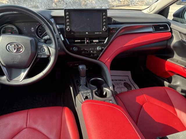 Used 2022 Toyota Camry XSE w/ Navigation Upgrade Package image 22