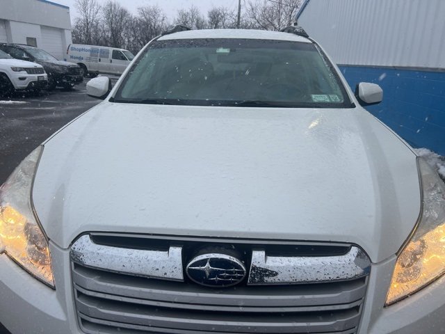 Used 2013 Subaru Outback 2.5i Premium image 3