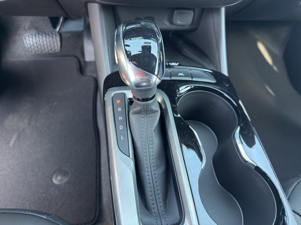 New 2026 Buick Envista Sport Touring FWD image 11