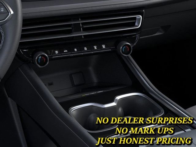 New 2026 Chevrolet Traverse LT w/ Driver Confidence Package image 10