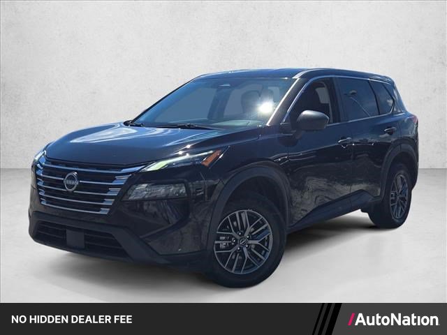 Used 2025 Nissan Rogue S AWD/4WD image 1