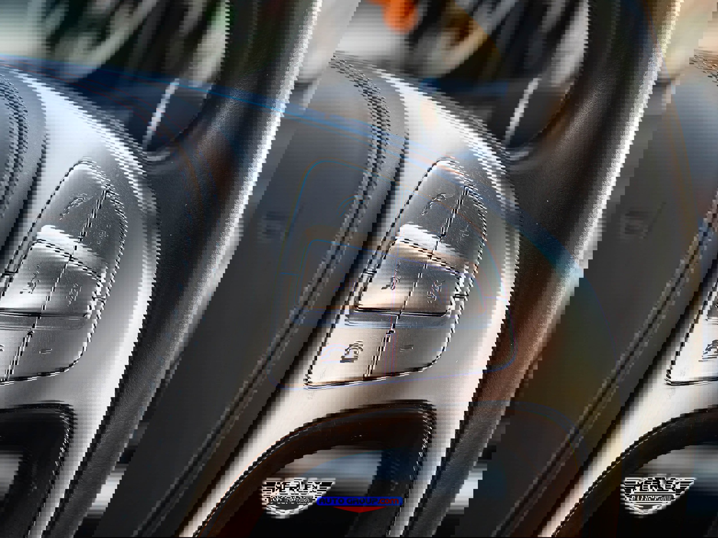 Used 2015 Mercedes-Benz S 550 4MATIC Sedan image 25