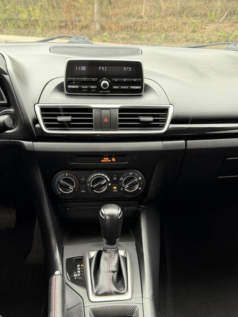 Used 2014 MAZDA MAZDA3 i Touring image 19