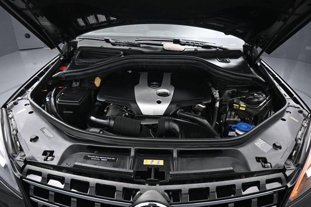 Used 2015 Mercedes-Benz ML 250 BlueTEC 4MATIC image 47