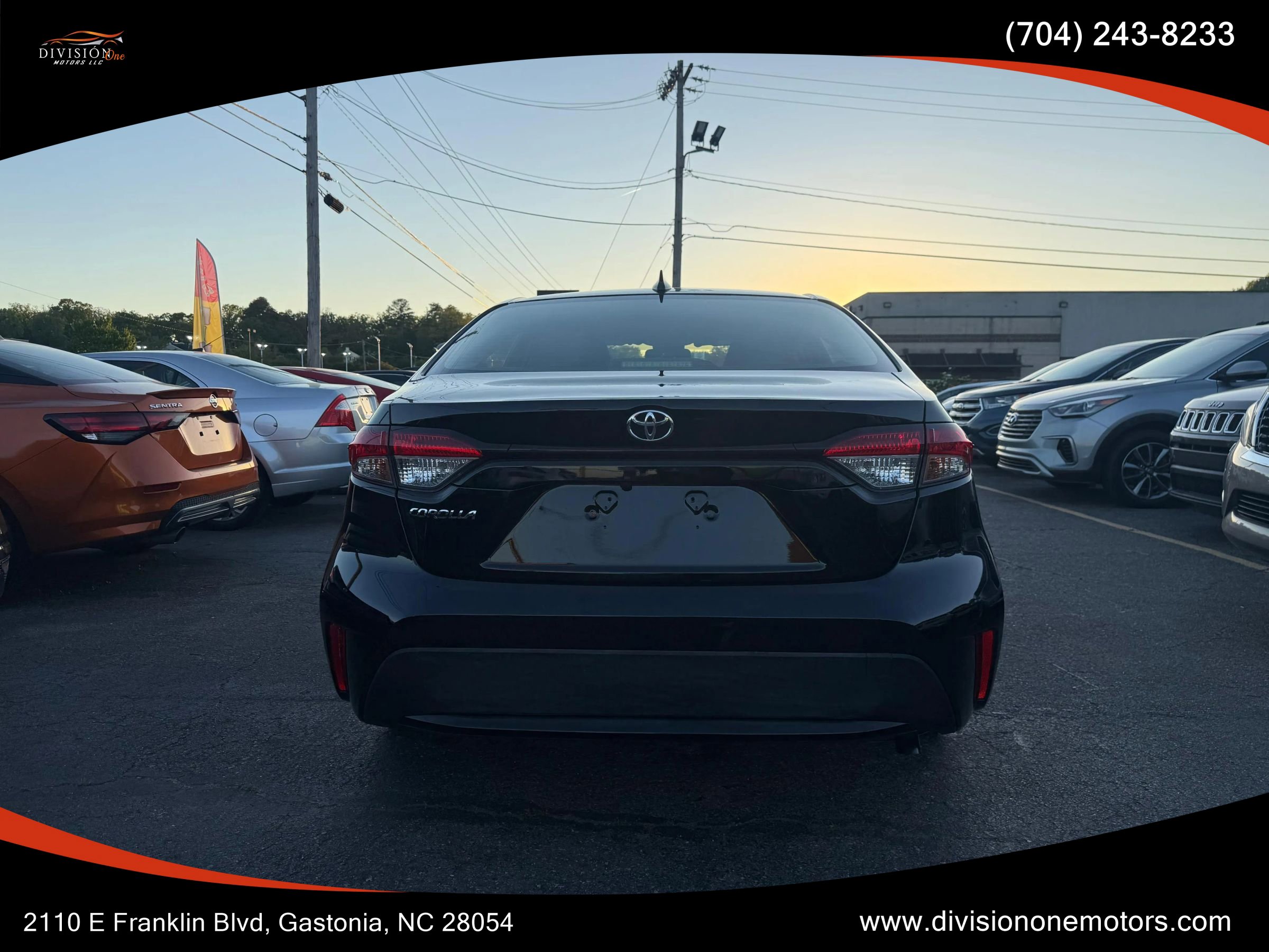 Used 2020 Toyota Corolla LE image 5