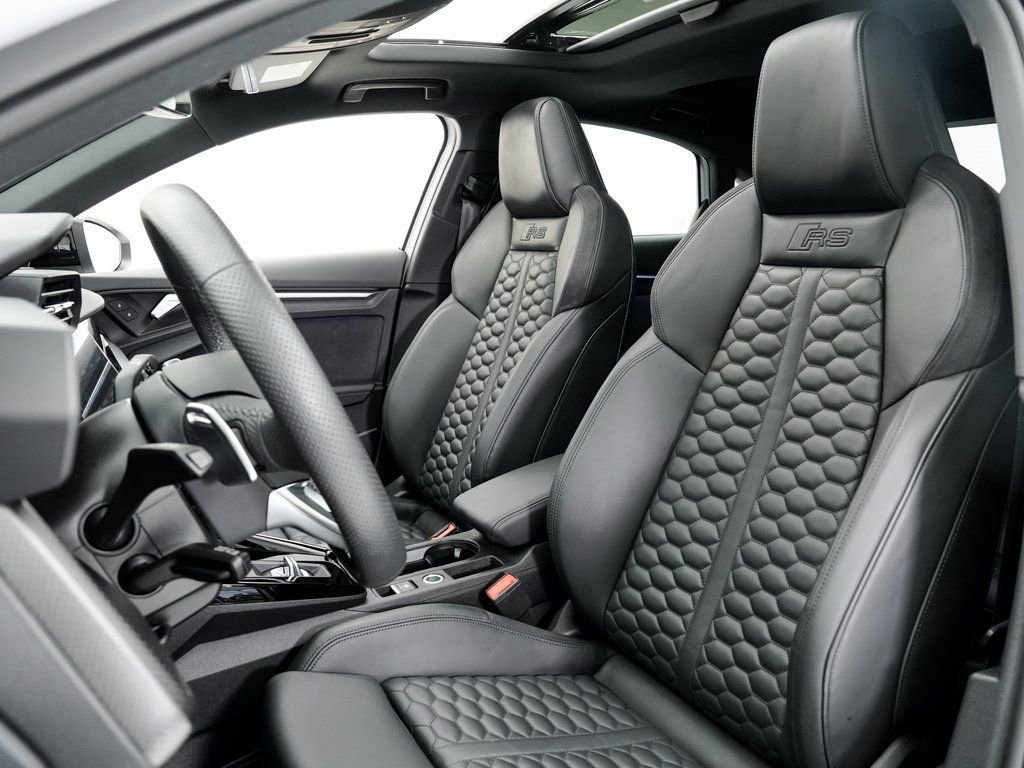 Used 2024 Audi RS 3 w/ RS Technology Package image 8