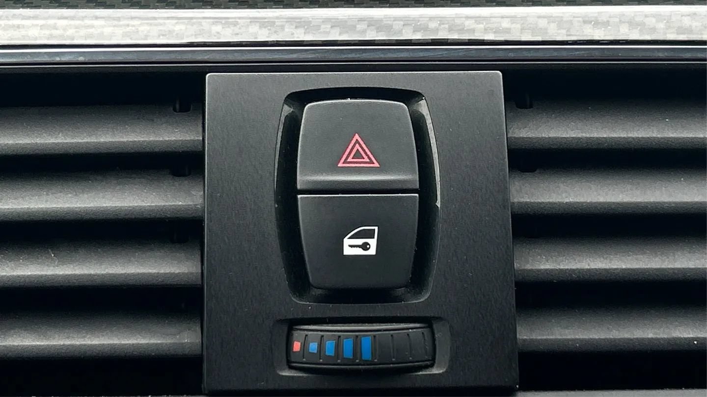 Used 2016 BMW M4 Convertible RWD image 52