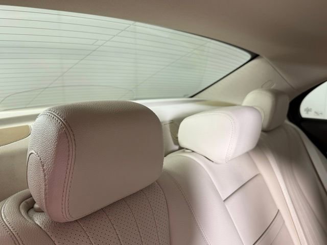 Used 2017 Mercedes-Benz E 300 4MATIC image 28