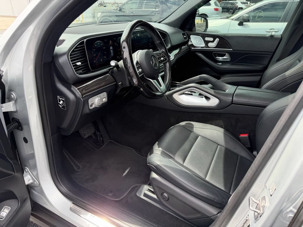 Used 2020 Mercedes-Benz GLE 350 w/ Premium Package image 11