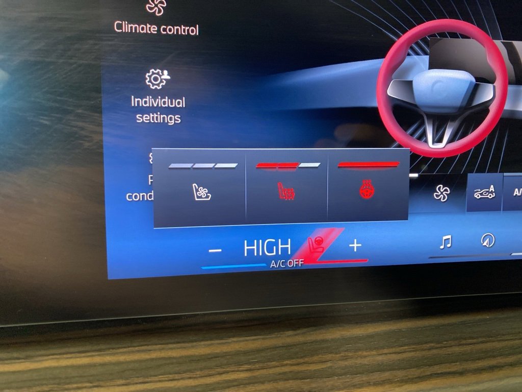 Used 2026 BMW X5 xDrive40i w/ Climate Comfort Package image 21