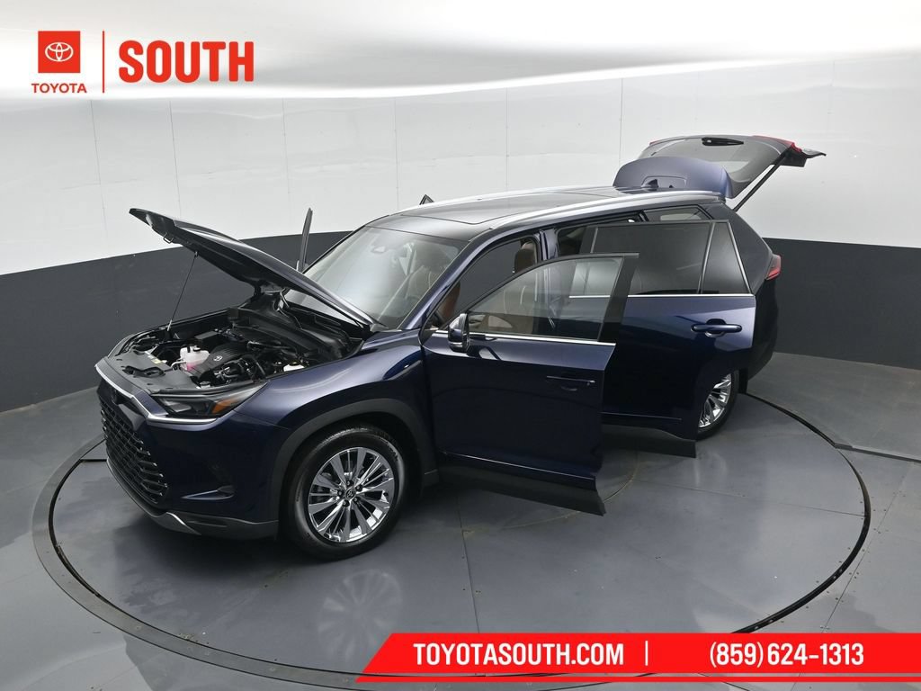 Certified 2025 Toyota Grand Highlander AWD image 58