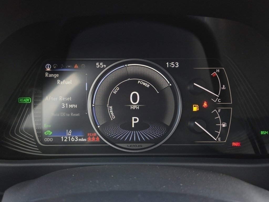 Certified 2022 Lexus UX 250h w/ Luxury Package image 36