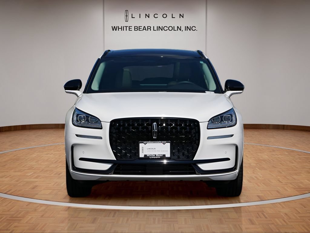 Certified 2023 Lincoln Corsair Reserve w/ Equipment Group 201A AWD/4WD image 2