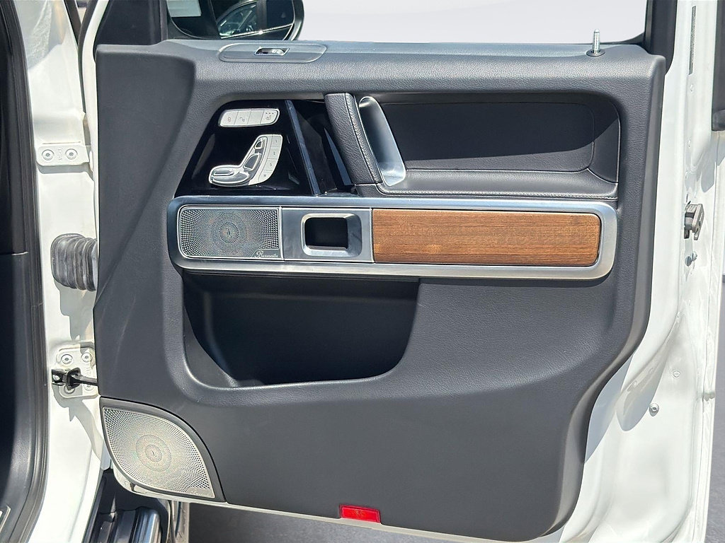 Used 2024 Mercedes-Benz G 550 image 29