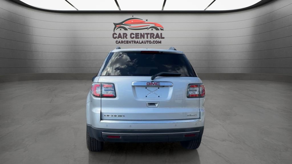 Used 2016 GMC Acadia SLE image 4