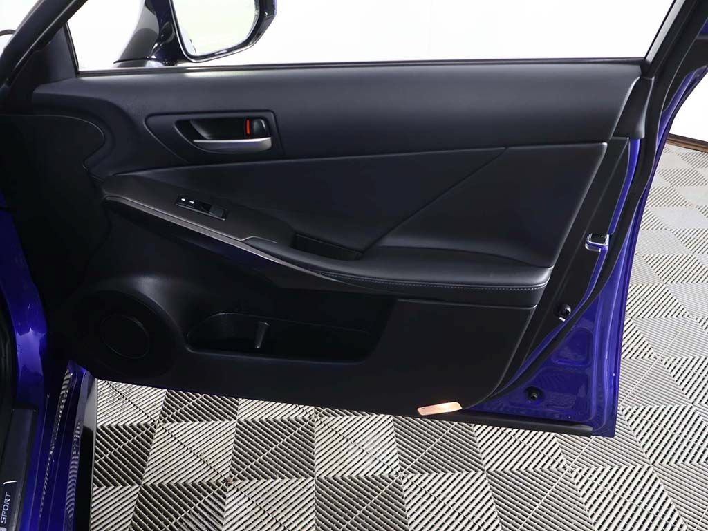 Used 2021 Lexus IS 350 F Sport w/ Accessory Package 2 AWD/4WD image 23