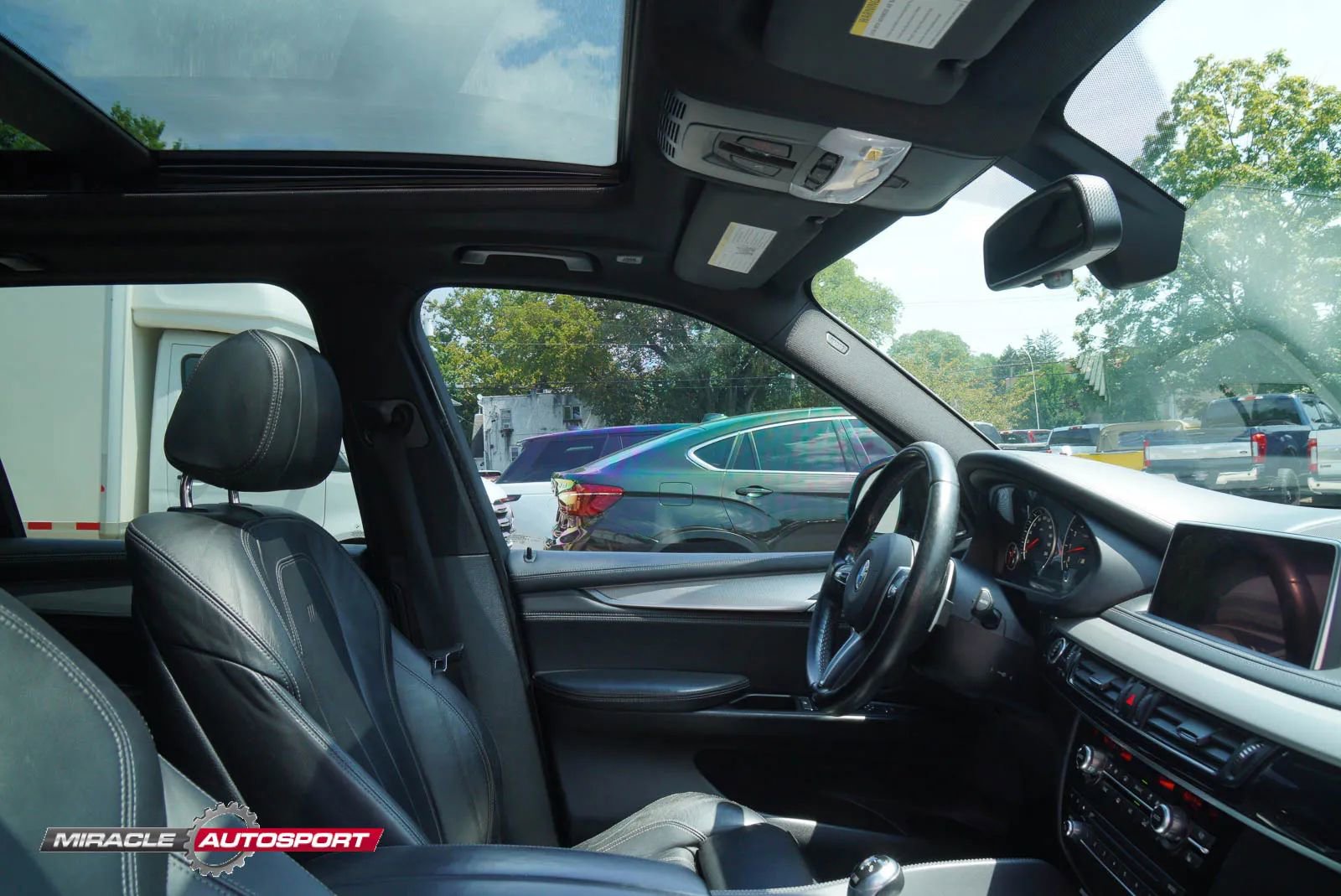 Used 2016 BMW X5 M image 34