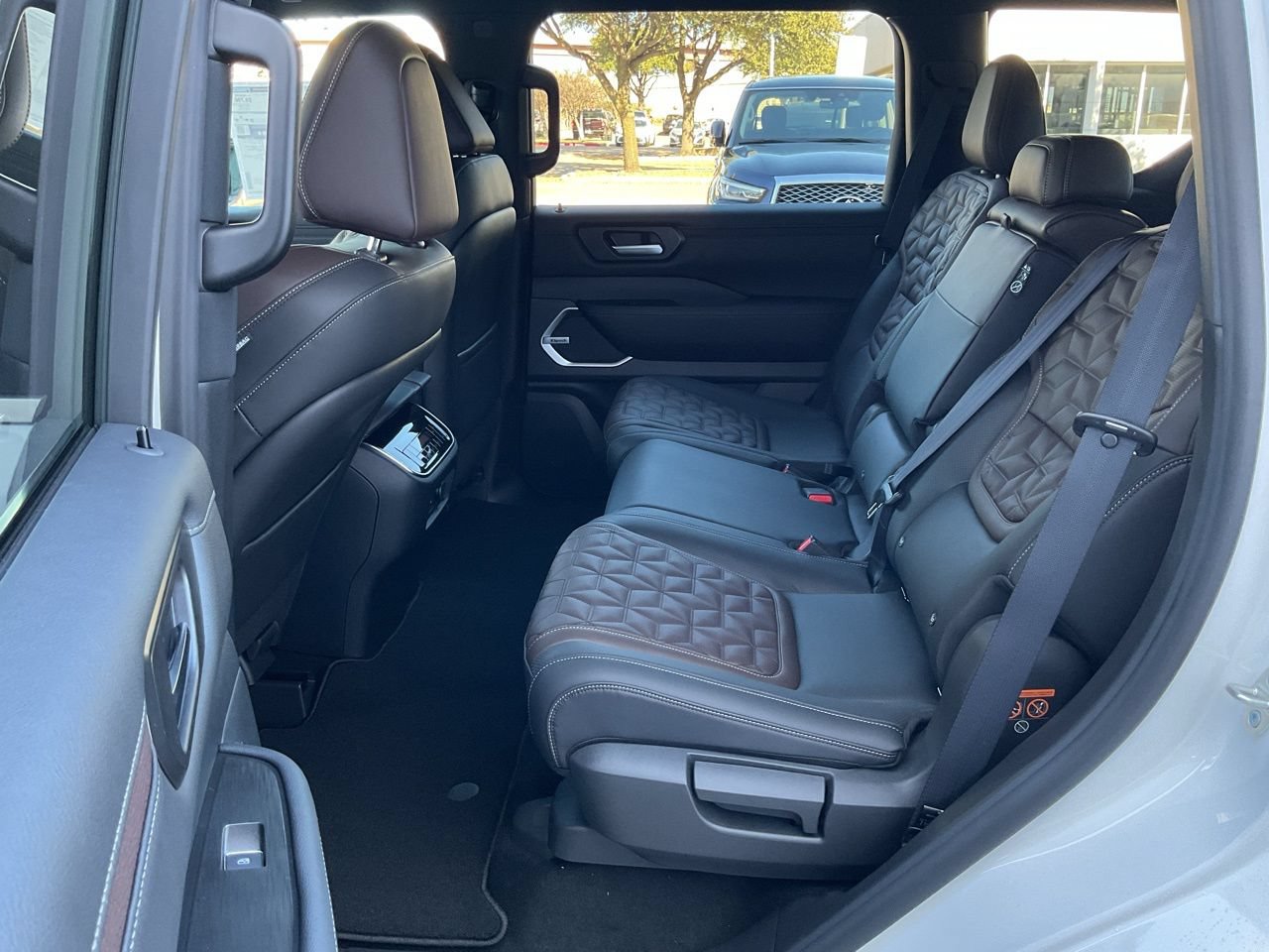 New 2026 Nissan Armada Platinum AWD/4WD image 14