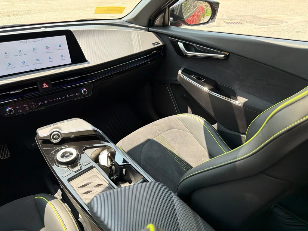 Certified 2023 Kia EV6 GT AWD/4WD image 29