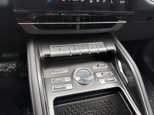New 2026 Lincoln Nautilus Premier w/ Equipment Group 102A AWD/4WD image 21