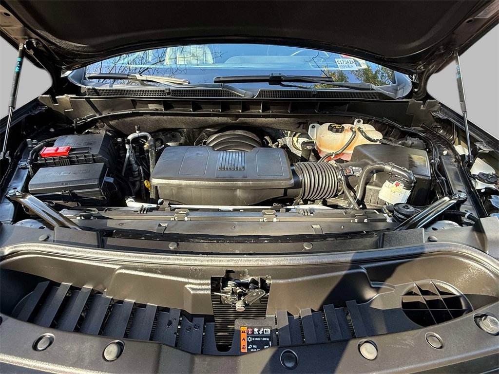 Used 2024 Cadillac Escalade ESV Sport Platinum w/ LPO, ONYX Package image 23