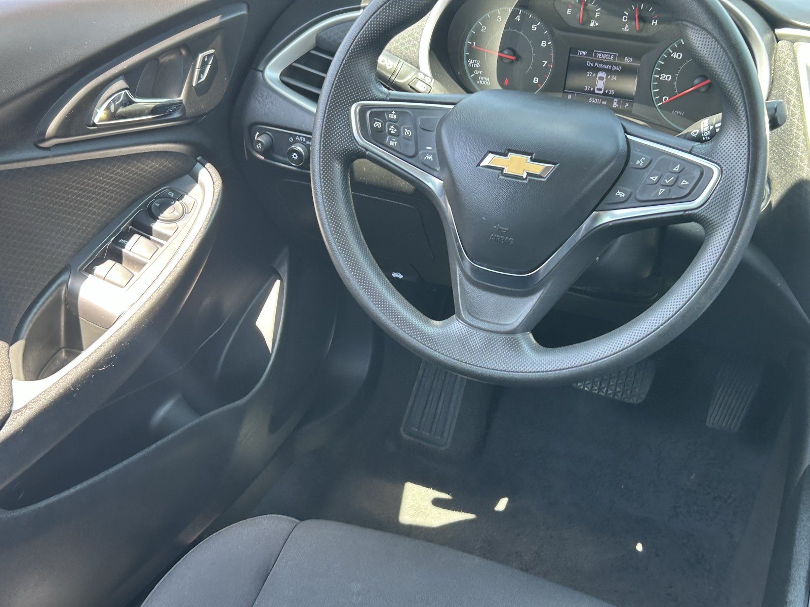 Used 2024 Chevrolet Malibu LT FWD image 15