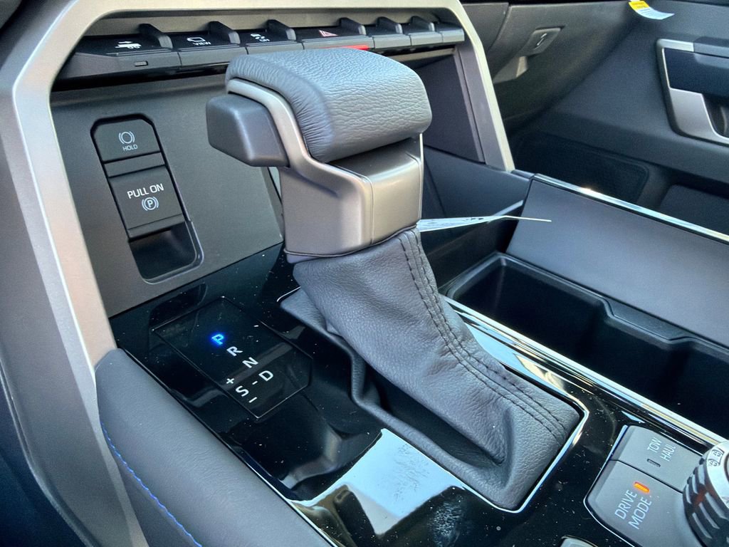 New 2026 Toyota Sequoia Platinum image 32