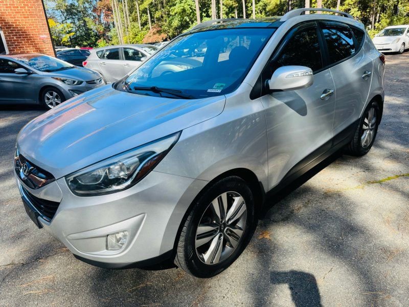 Used 2014 Hyundai Tucson Limited w/ Technology Package 02 image 2