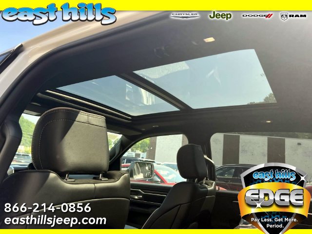 New 2026 RAM 1500 Laramie w/ Night Edition AWD/4WD image 4