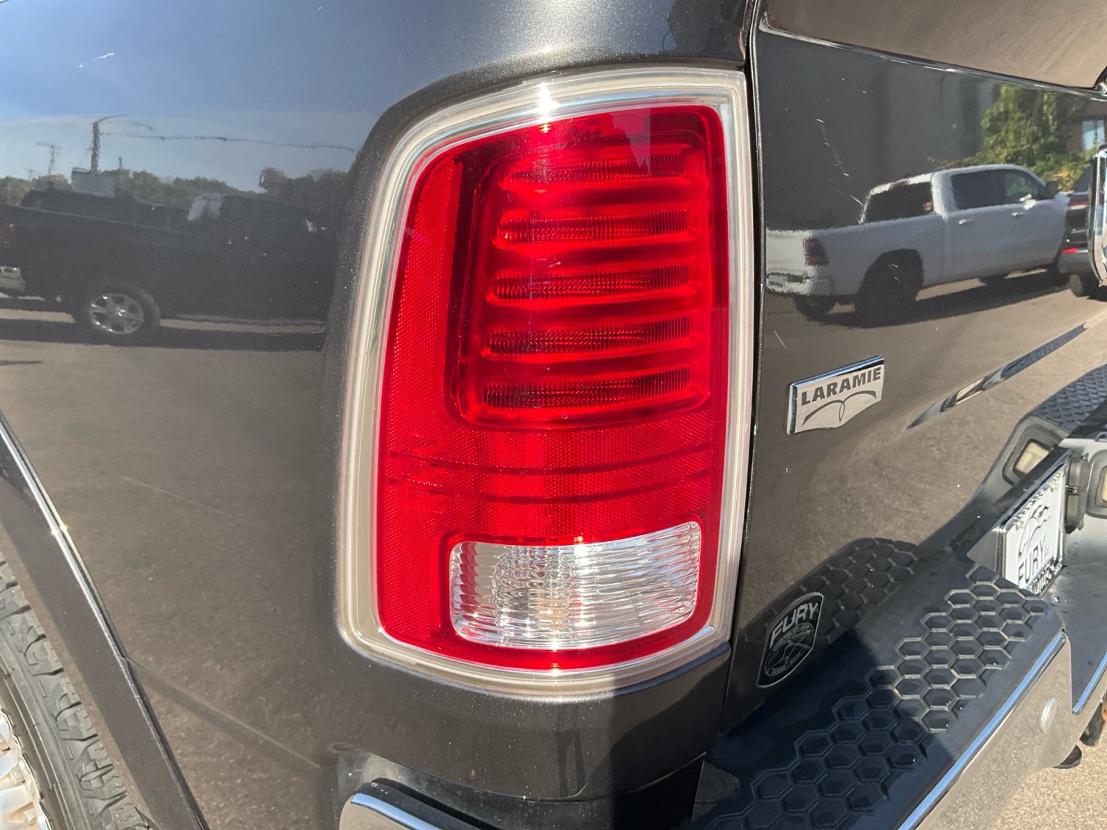 Used 2018 RAM 3500 Laramie AWD/4WD image 32