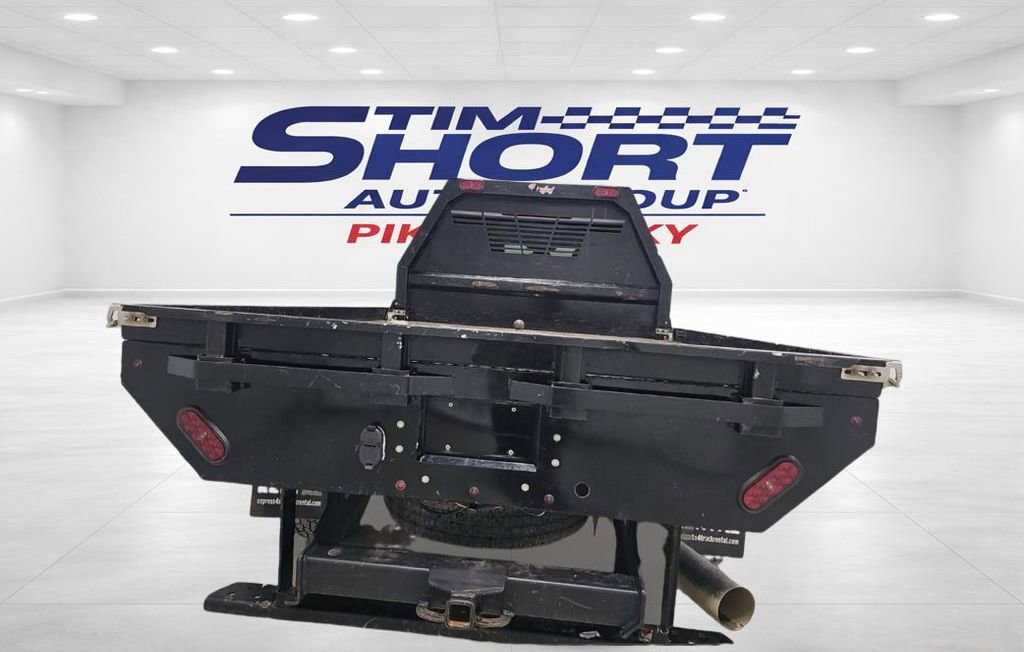 Used 2024 Chevrolet Silverado 2500 LT w/ Convenience Package image 5