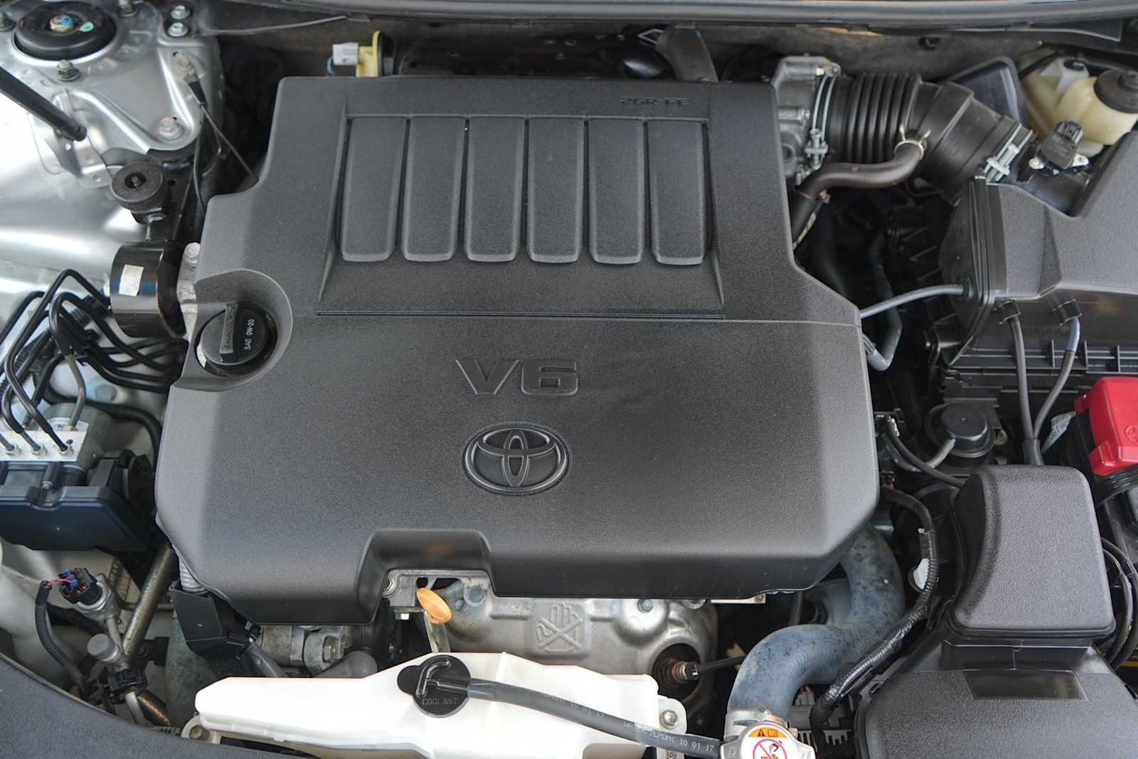 Used 2018 Toyota Avalon XLE FWD image 9