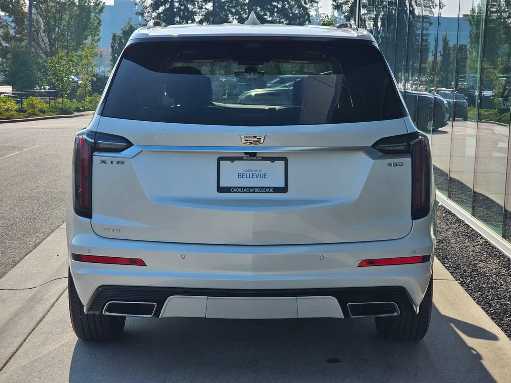 Certified 2023 Cadillac XT6 Sport w/ Platinum Package AWD/4WD image 4