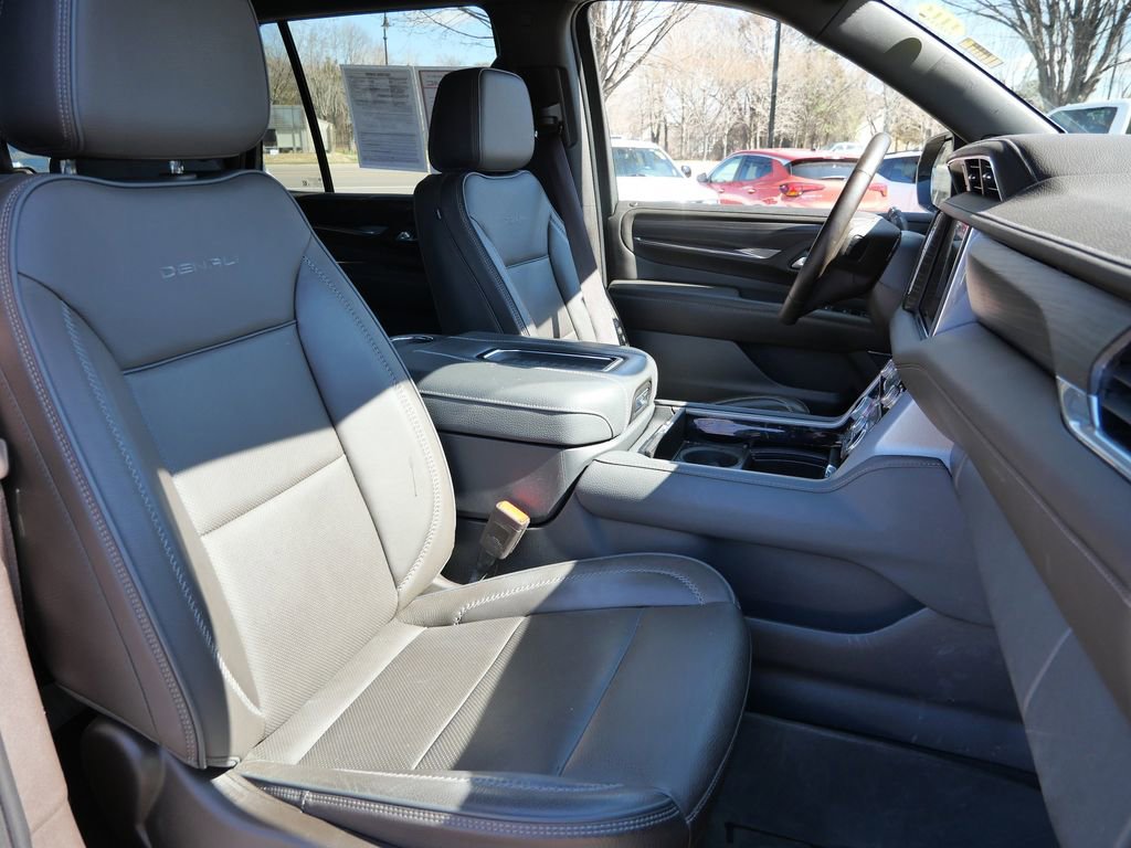 Used 2023 GMC Yukon Denali w/ Max Trailering Package AWD/4WD image 18