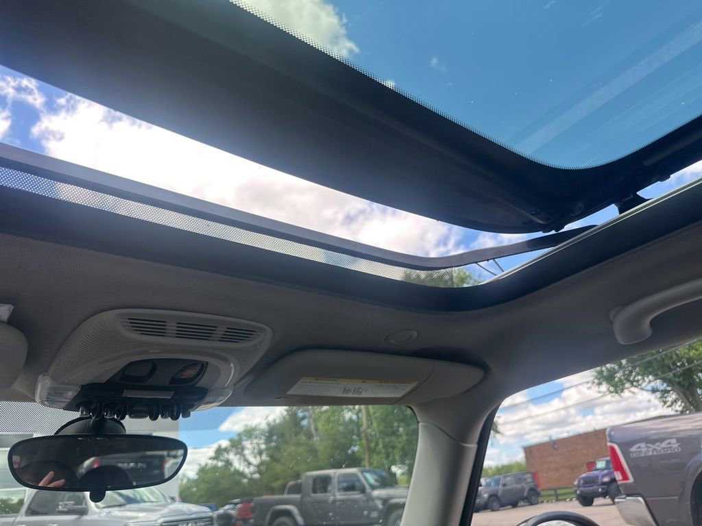Used 2016 MINI Cooper S FWD image 8