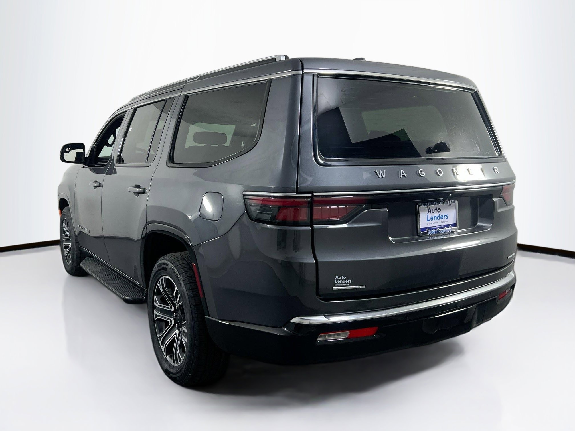 Used 2022 Jeep Wagoneer Series III AWD/4WD image 7