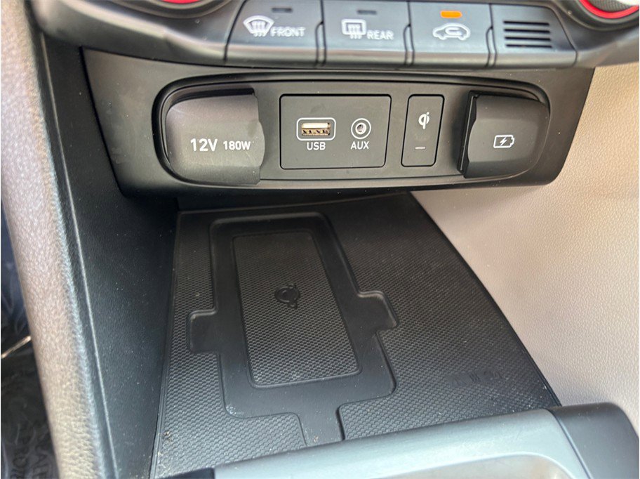 Used 2019 Hyundai Veloster Turbo Ultimate FWD image 32