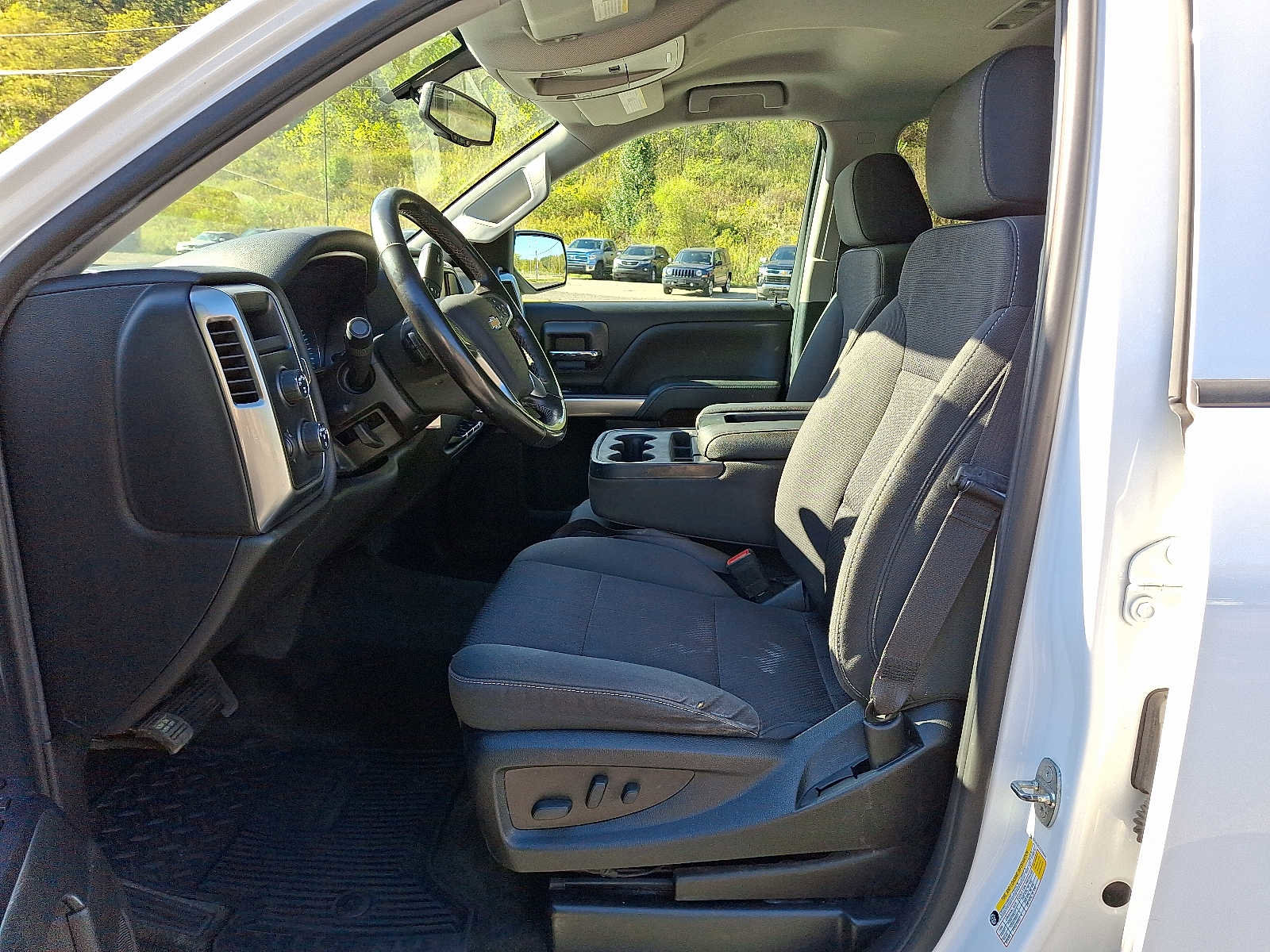 Used 2018 Chevrolet Silverado 1500 LT w/ All Star Edition image 15