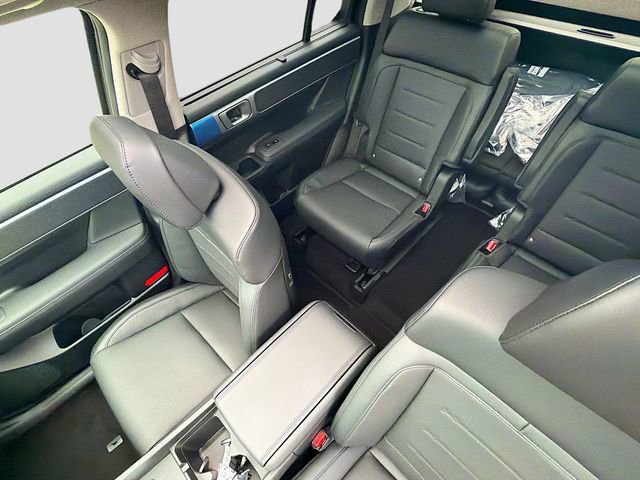 New 2026 Hyundai Santa Fe Limited FWD image 23