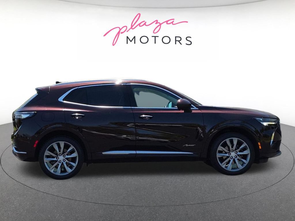 Used 2021 Buick Envision Avenir w/ Technology Package II AWD/4WD image 4