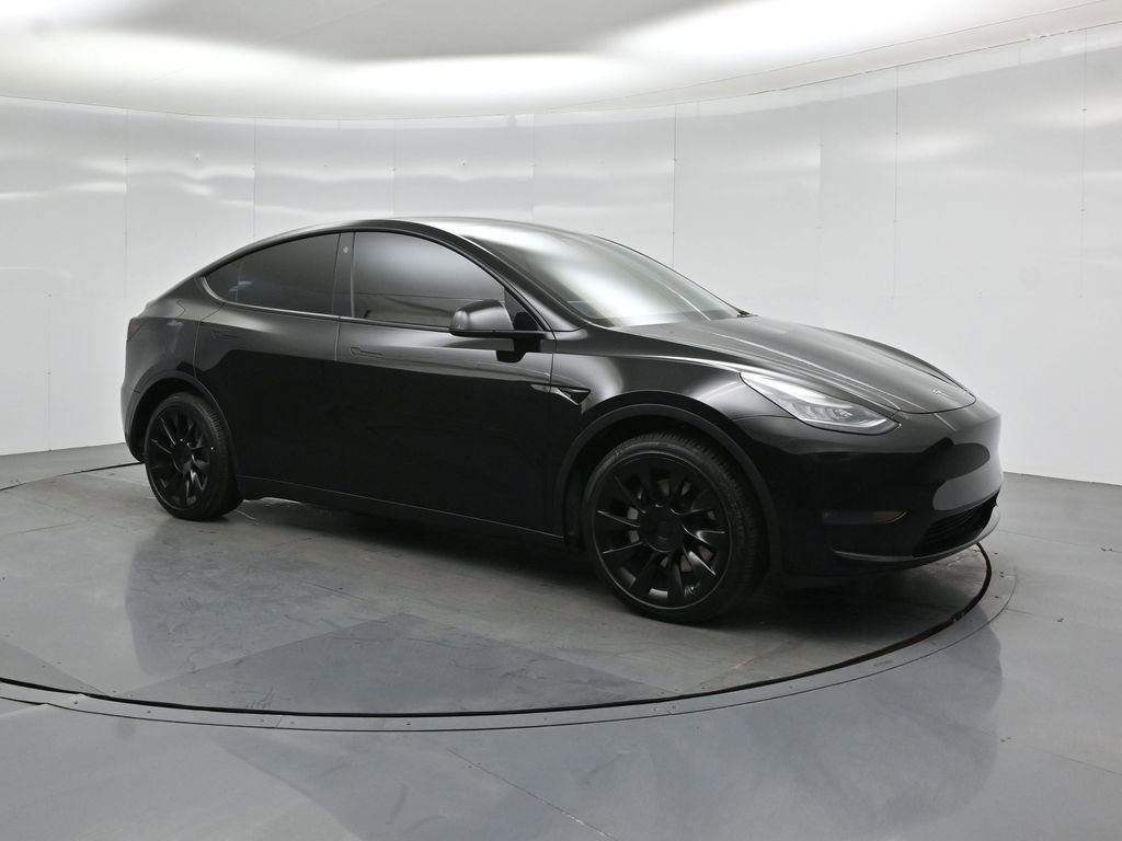 Used 2021 Tesla Model Y Long Range AWD/4WD image 17