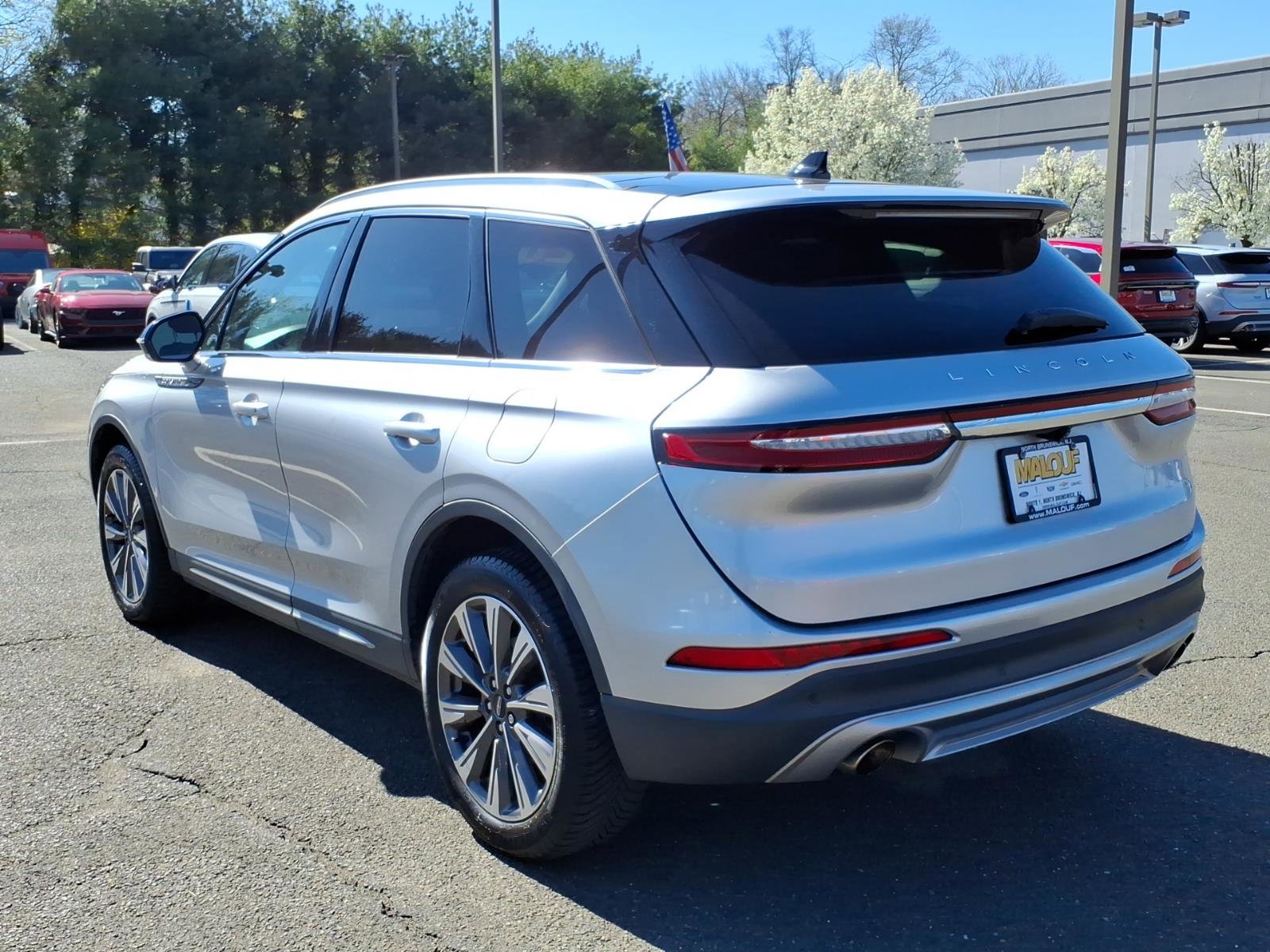 Used 2020 Lincoln Corsair Reserve w/ Elements Package AWD/4WD image 5