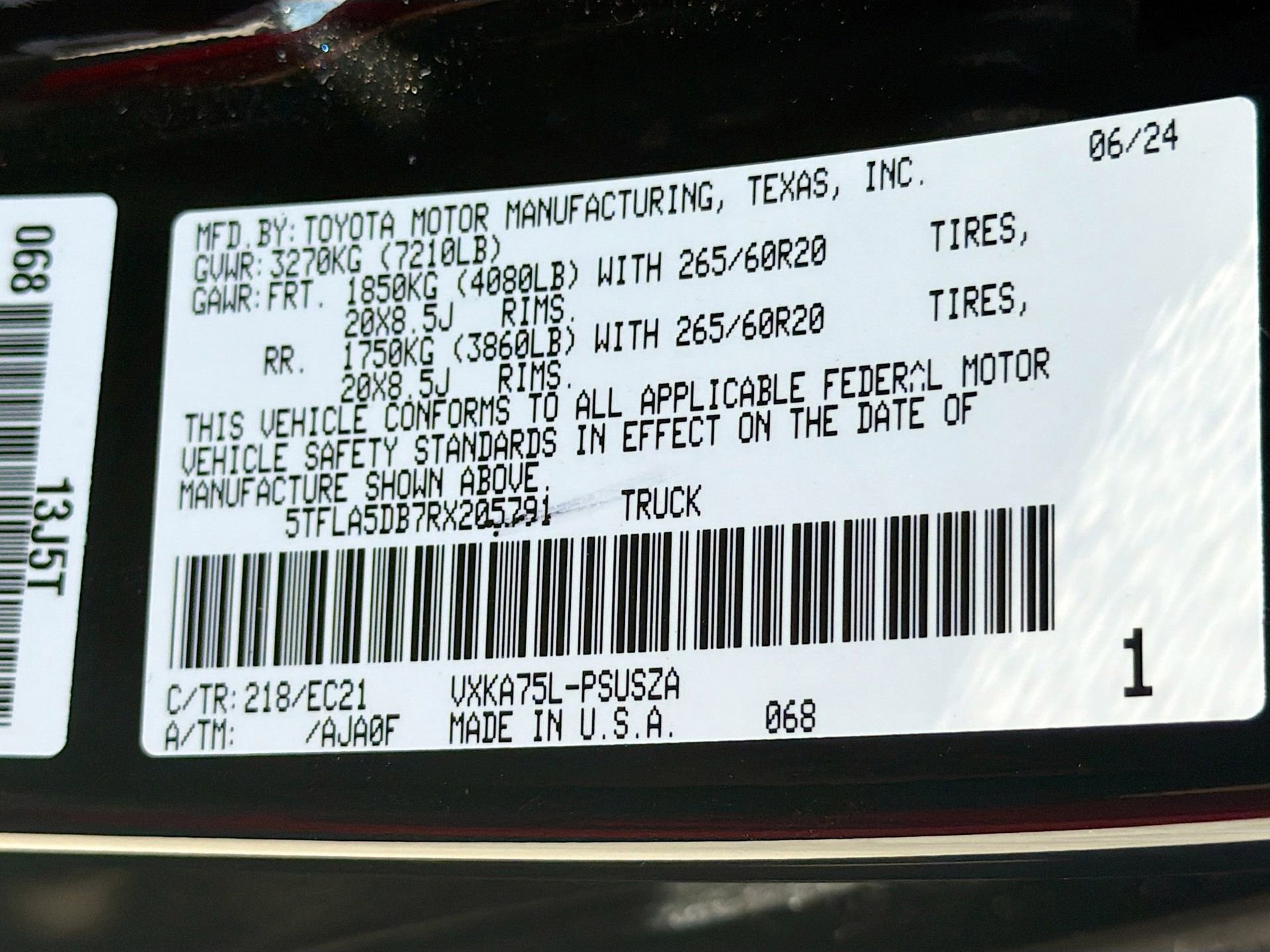 Used 2024 Toyota Tundra SR5 w/ SR5 Premium Package image 26