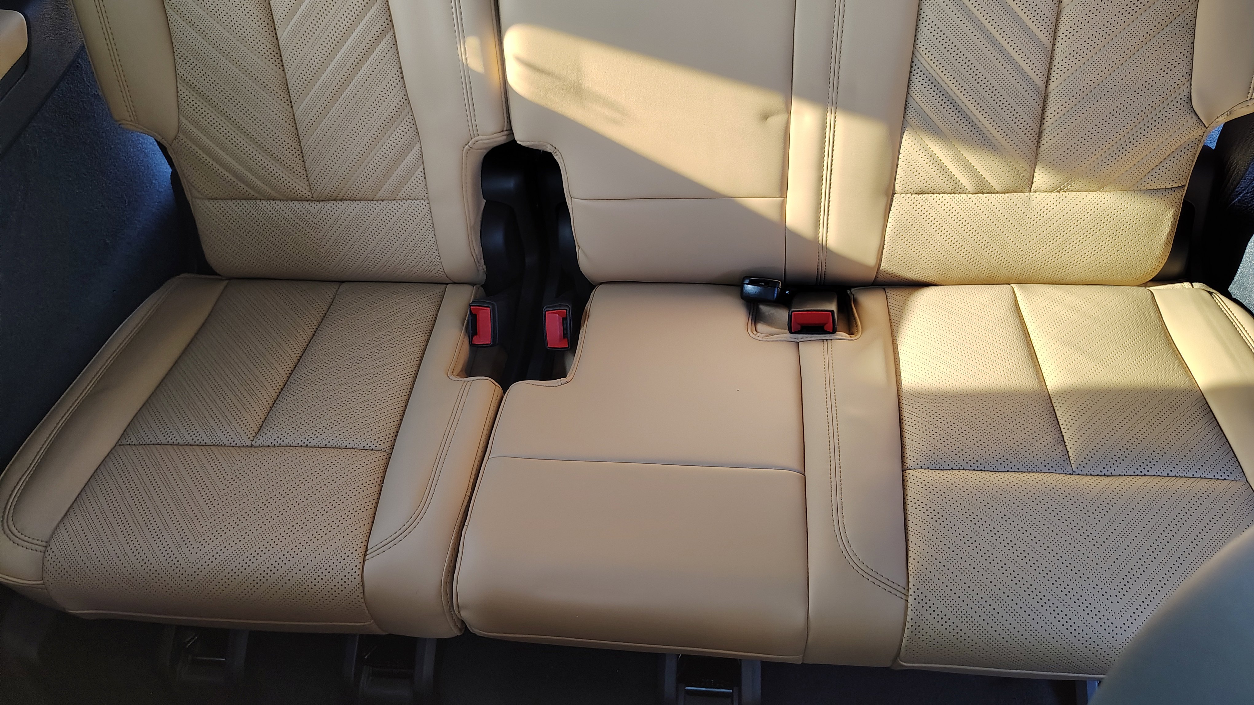 New 2025 Cadillac Escalade IQ Luxury 2 image 49