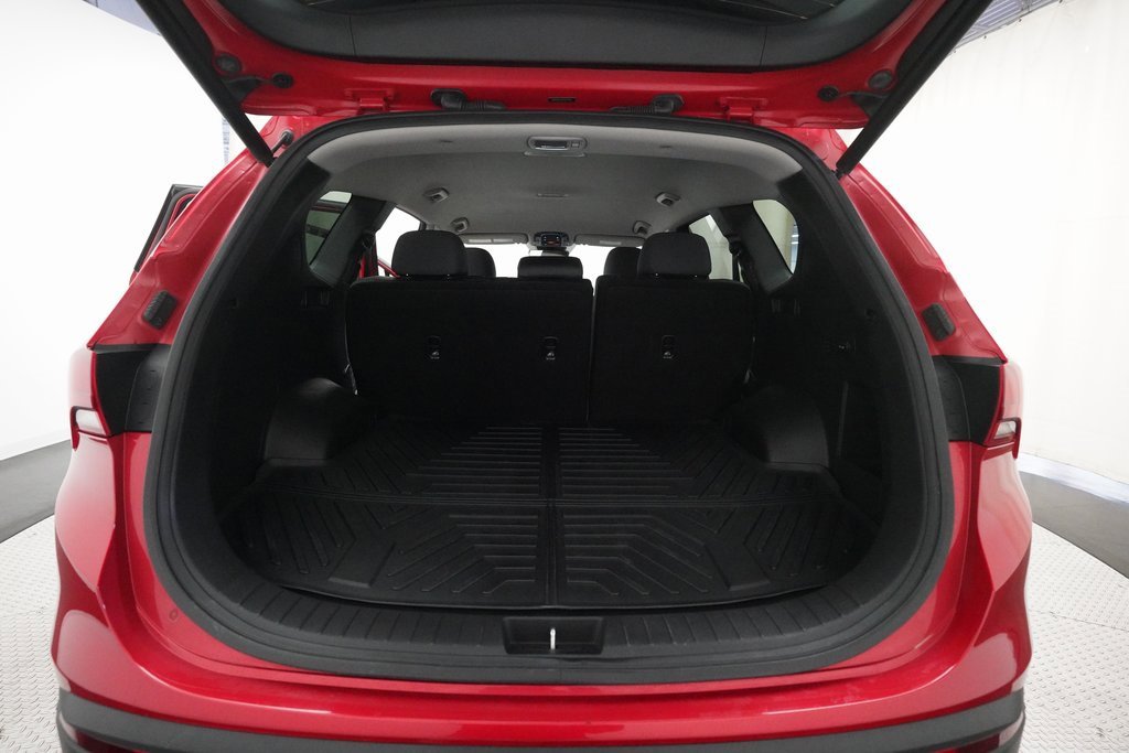 Used 2023 Hyundai Santa Fe SEL image 10