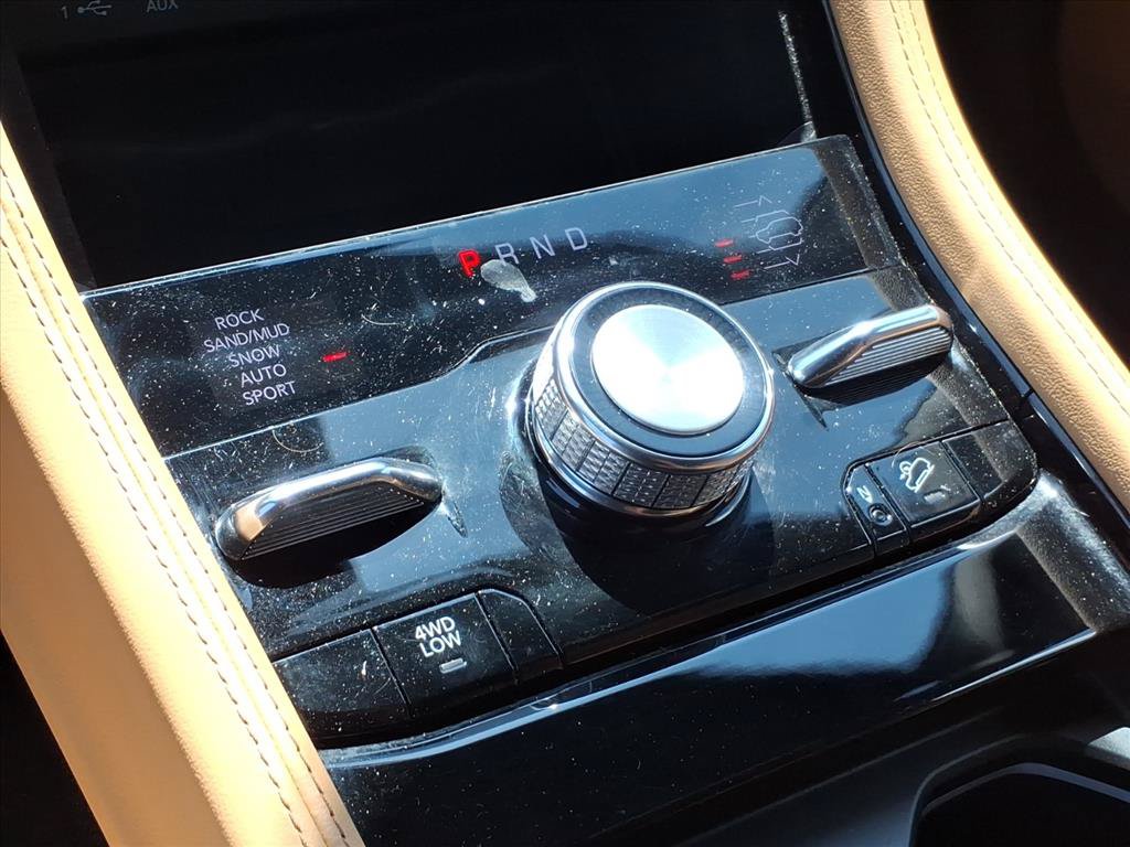 Used 2022 Jeep Grand Cherokee Summit AWD/4WD image 33