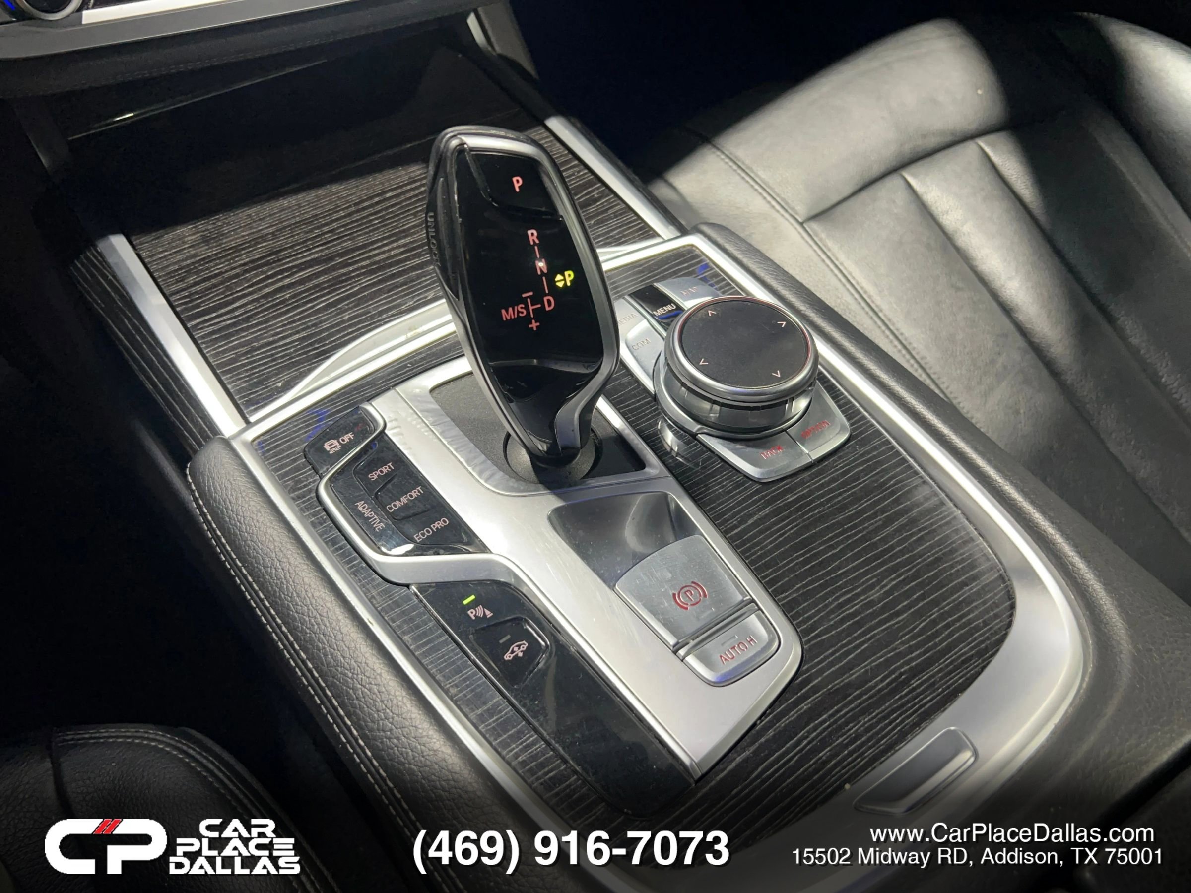 Used 2019 BMW 740i w/ M Sport Package image 42